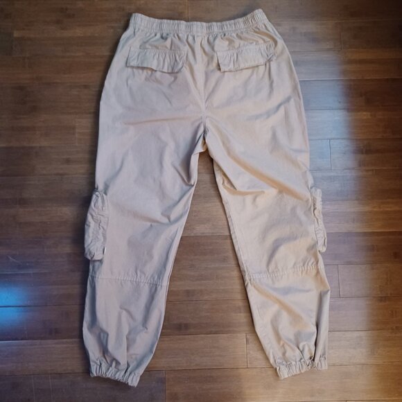TNA by Aritzia cargo joggers - Picture 3 of 14